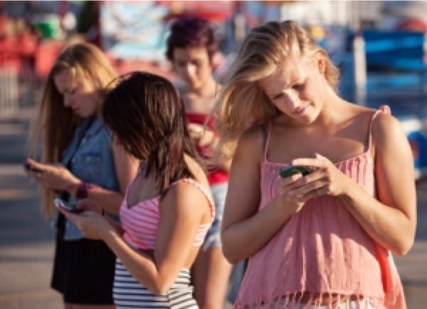 Text Neck: 5 Things Chiropractic Patients Should Know