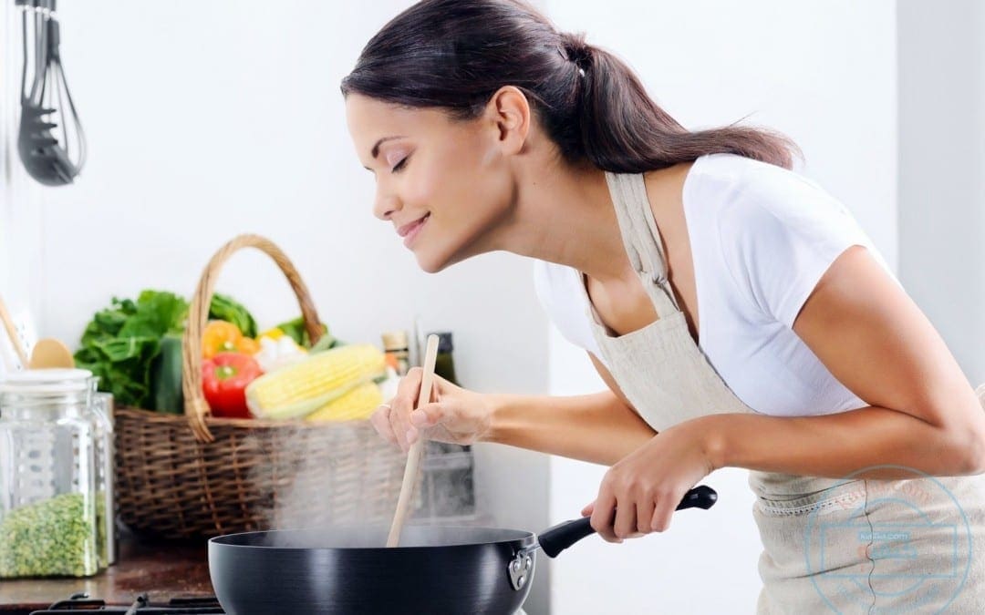 Cooking At Home Results in Healthier, Cheaper Meals
