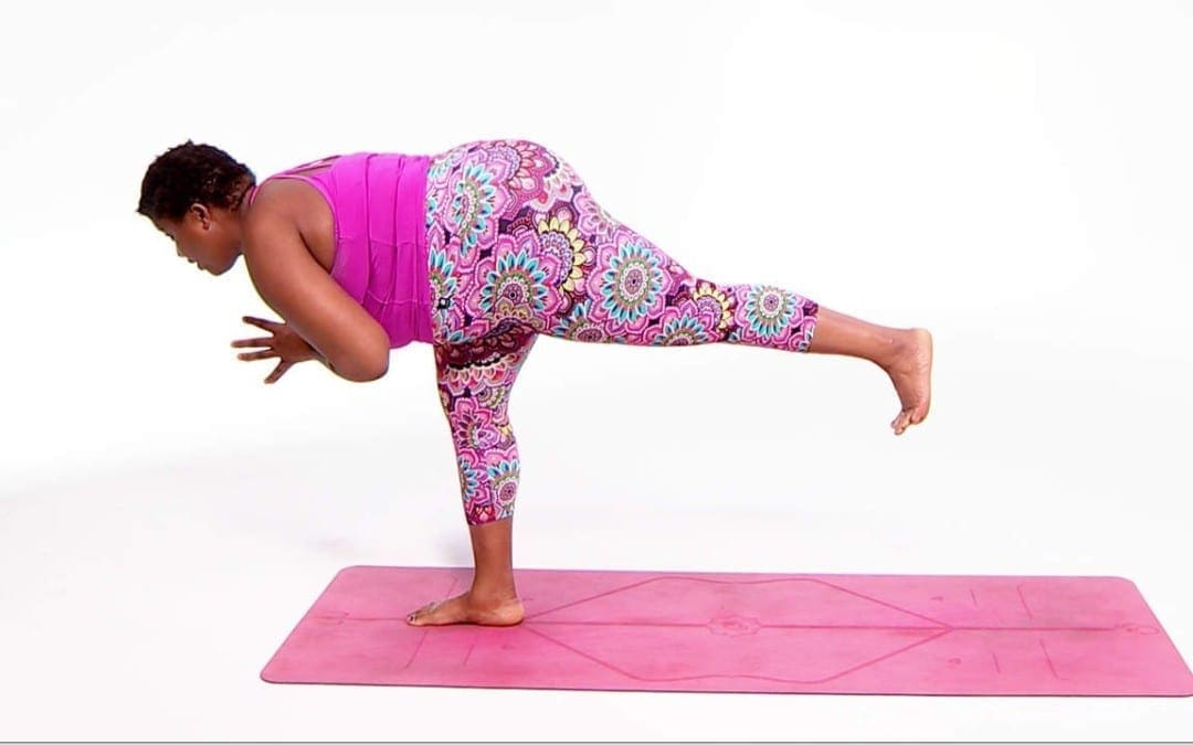 Jessamyn Stanley’s 8-Minute Yoga Flow Is All About Practicing Self-Love