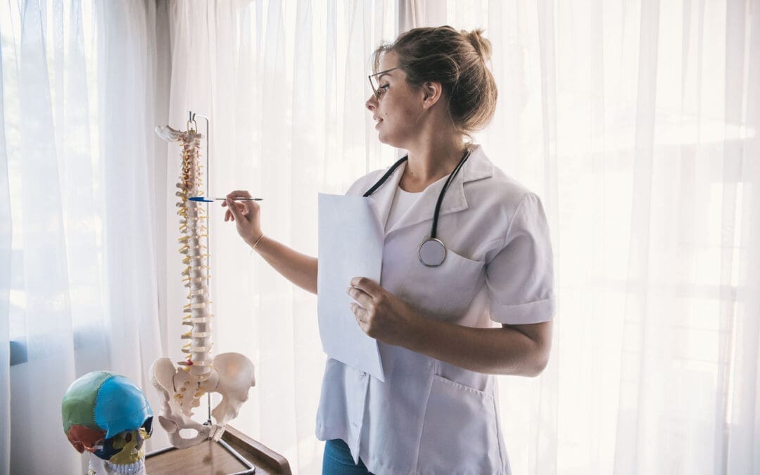 Spinal Injury Pain Solutions: Symptoms and Treatments